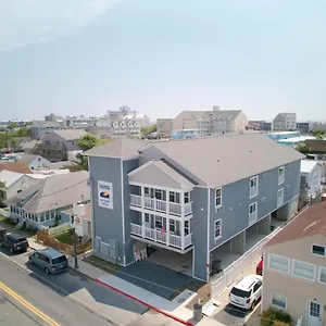 Dhimas Bayview Apartment Ocean City