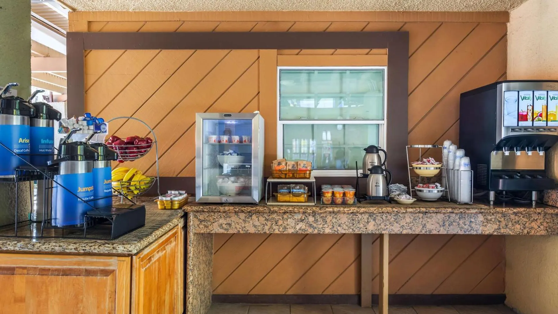 Best Western Inn At Palm Springs 3*,
